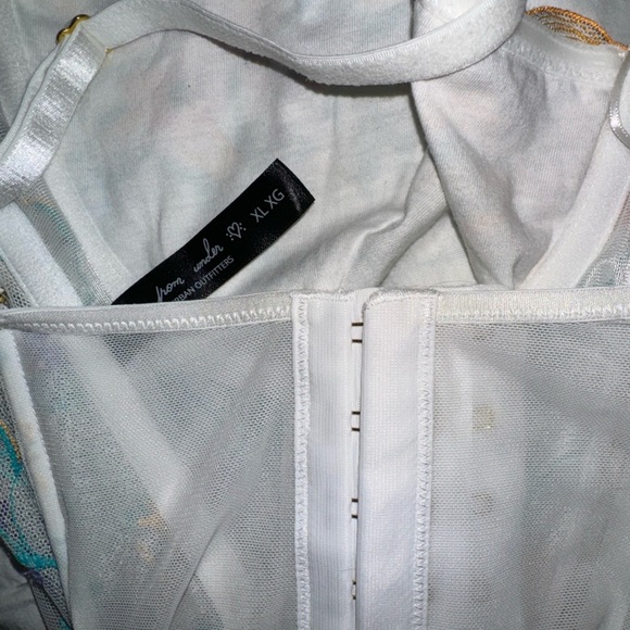 Urban outfitters floral corset - Picture 5 of 5